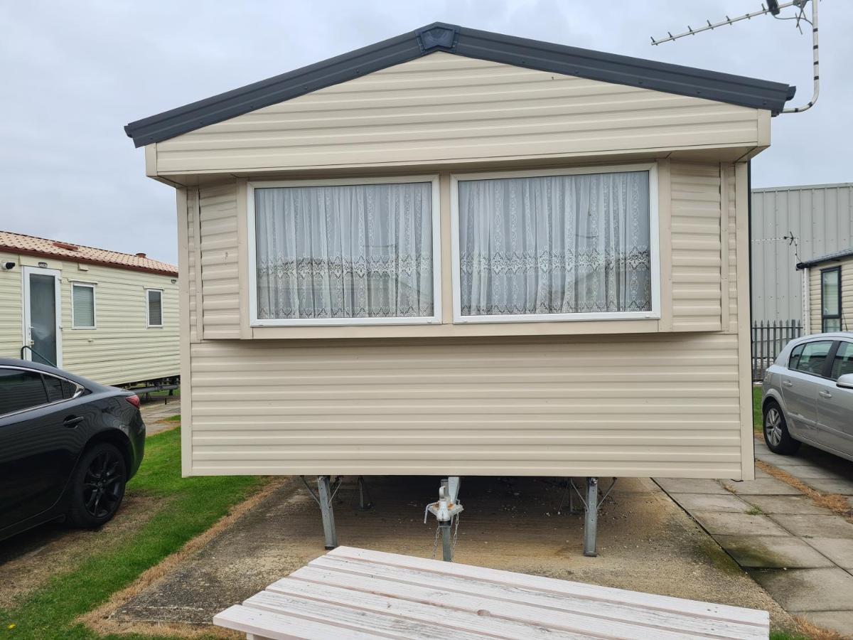 8 Berth On Coastfields Ingoldmells Apartment Exterior photo